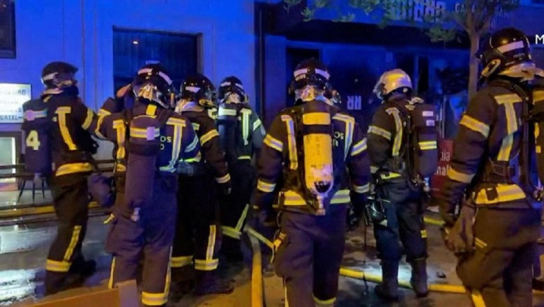 Epic Showdown: Firefighters vs. Police with Flamethrowers in Spain's Battle for Rights!