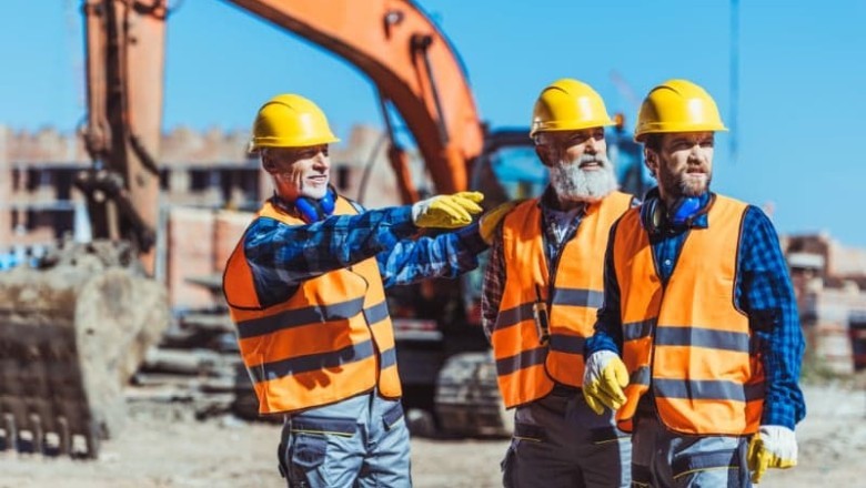 Construction Workers Open Old Safe, Their Emotional Reaction Will Move You to Tears