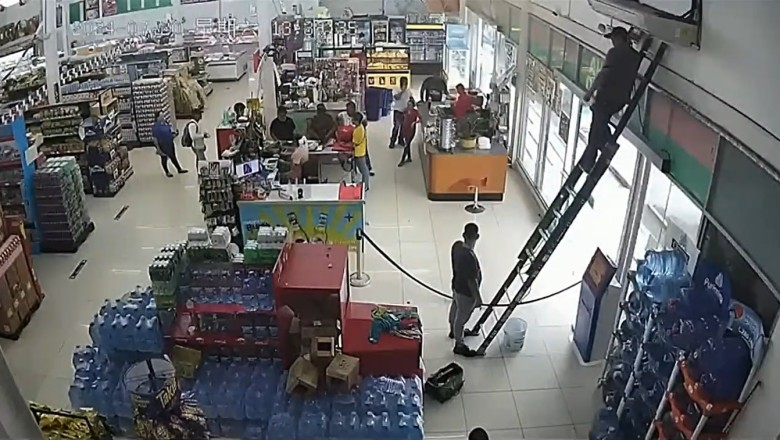 Epic Fail Alert: Watch as Hilarious Hapless Human Takes a Tumble Down the Ladder!