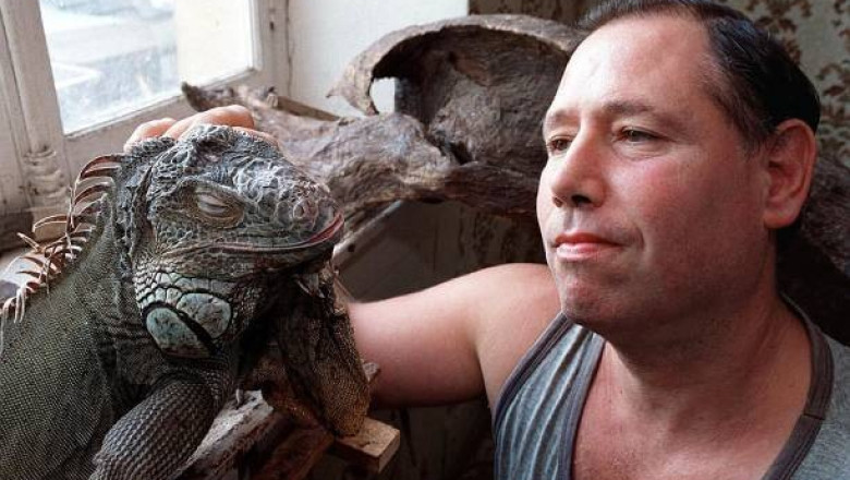 Unbelievable: Woman's Pet Godzilla Grows Overnight! What Happens Next Will Leave You Speechless!