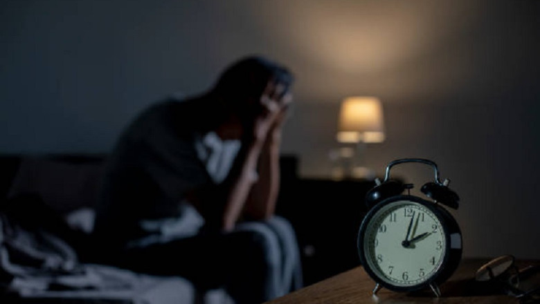 leepless Nights and a Chance Encounter: A Dark Tale of Desperation and Connection