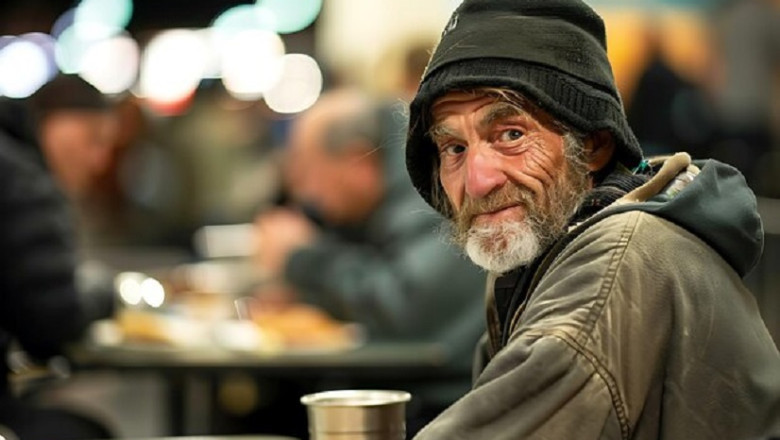 From Homeless to Hero: How a Kind Waitress Changed a Restaurant Owner's Life!
