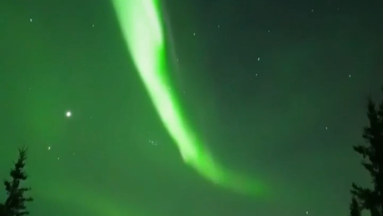 Astrophysicist's Lifetime Dream: Capturing the Northern Lights at Home in Alaska!
